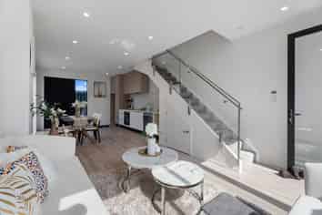 6/10 Hutchinsons Road, Bucklands Beach