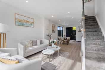 6/10 Hutchinsons Road, Bucklands Beach