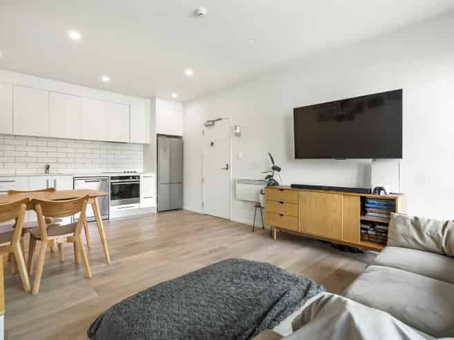 101/36C Greenslade Crescent, Northcote