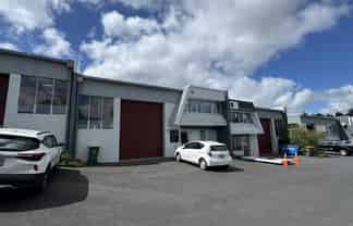 240sqm industrial – Wairau Valley