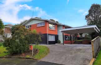 8 Brennan Place, Hillcrest