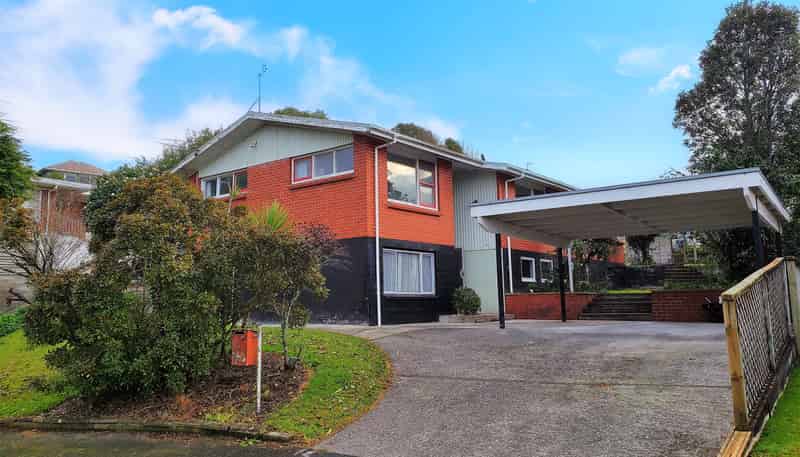 8 Brennan Place, Hillcrest