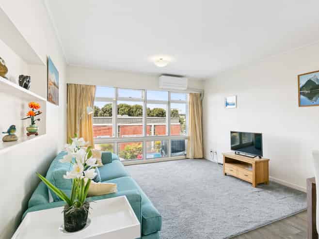 3/2 Newman Terrace, Thorndon