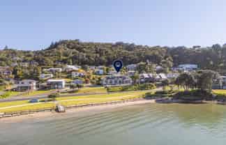 182 Buffalo Beach Road, Whitianga