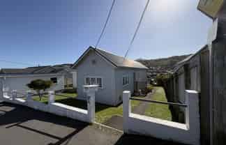 84a Tiber Street, Island Bay