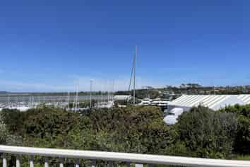 31 Reflection Drive, West Harbour