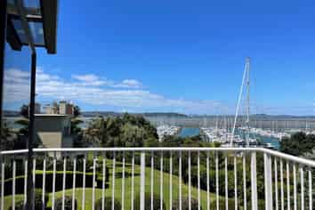 31 Reflection Drive, West Harbour