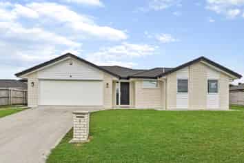 16 Pyne Crescent, Pokeno