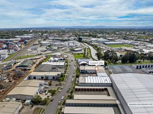 Retiring Owner- Vacant Possession!