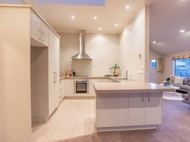 31 Telford Way, Raumati Beach