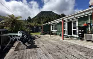 20 Cron Street, Franz Josef Glacier