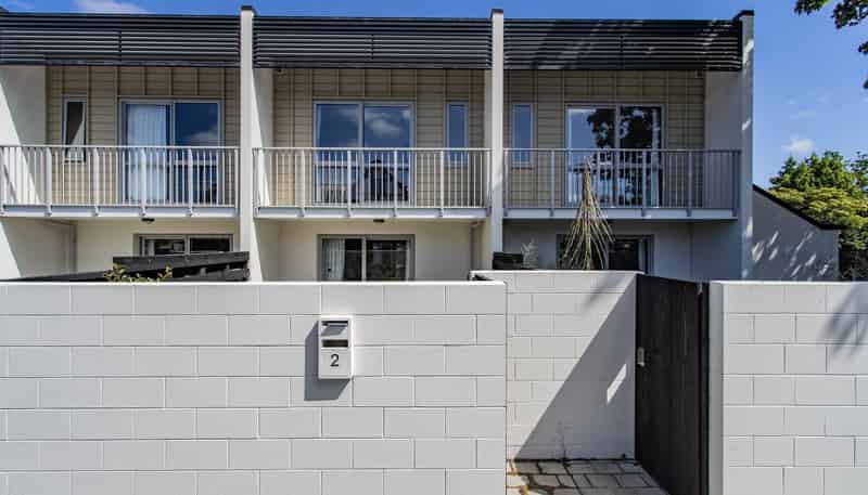 2/25 Ayr Street, Riccarton