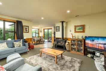 18 Mclean Street, GLENAVY