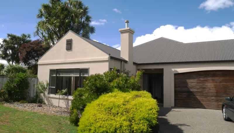 8 Santa Teresa Ct, Paraparaumu Beach