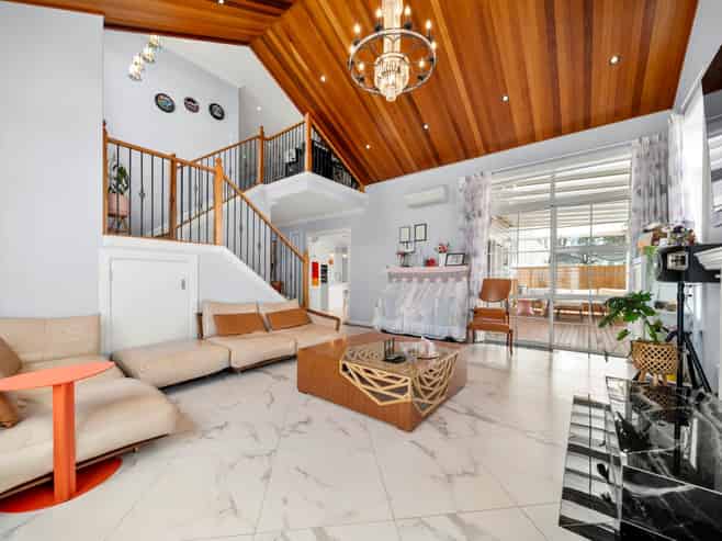 2 Piringa Street, Flat Bush