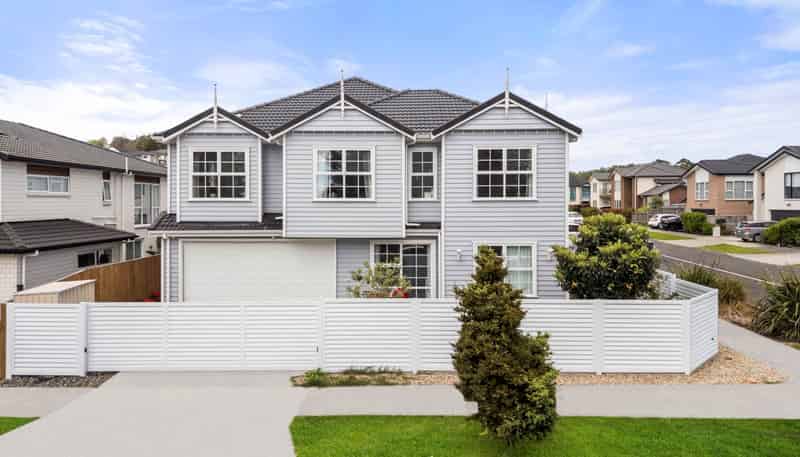 2 Piringa Street, Flat Bush