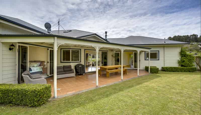 82 Kent Terrace, Taradale