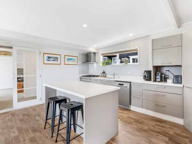 105 Twilight Road, Clevedon