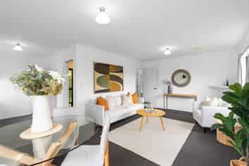 B/4 Grainger Road, Te Atatu South
