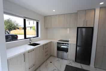 3/131 Merivale Lane, Merivale