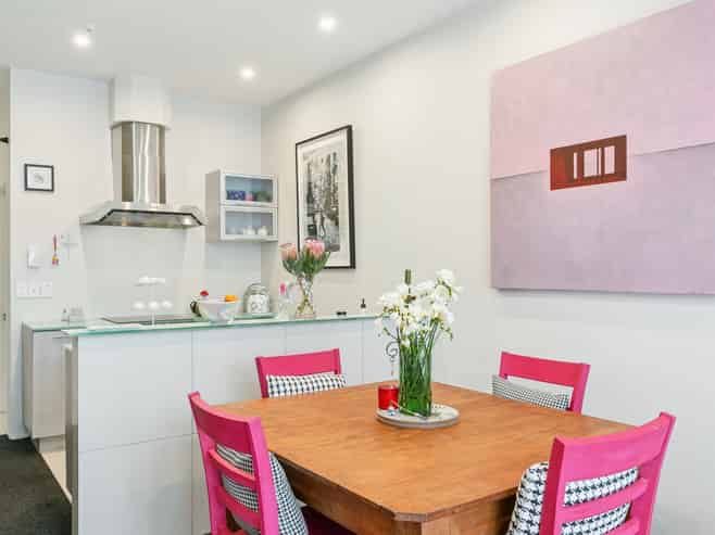 2/3 Holland Street, Te Aro