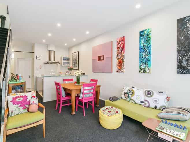 2/3 Holland Street, Te Aro