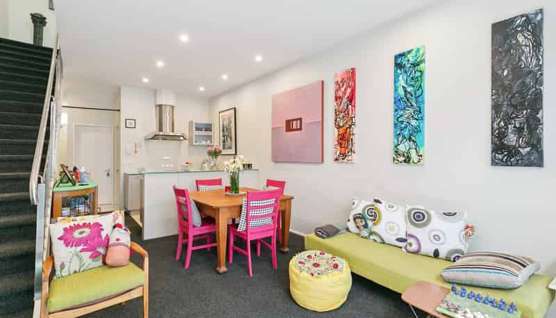 2/3 Holland Street, Te Aro