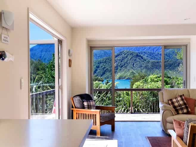 3215 Archers Road, Tennyson Inlet