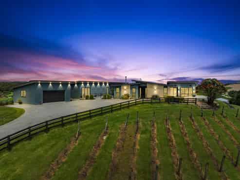 293 Lawrence Road, Mangawhai