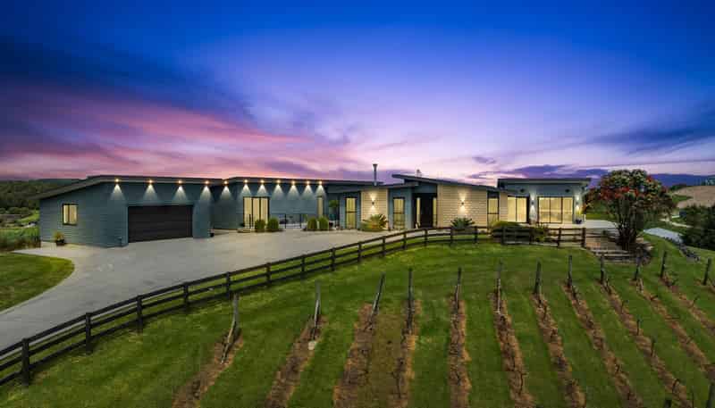 293 Lawrence Road, Mangawhai