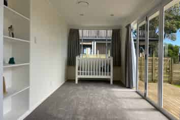 19 Cherry Rd, Bucklands Beach