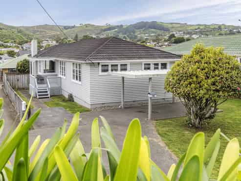 334 Main Road, Tawa