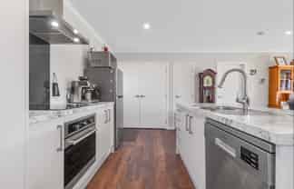 100A Queen Street, Levin