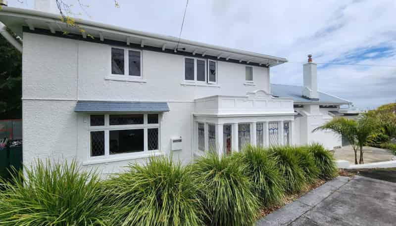 6 Ridge Lane, New Plymouth