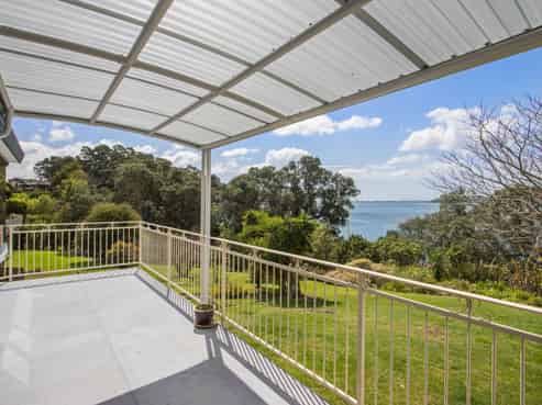 20 Giles Way, Katikati