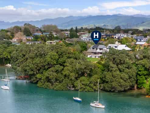 20 Giles Way, Katikati