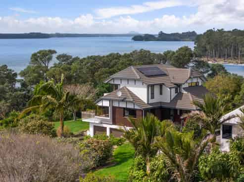 20 Giles Way, Katikati