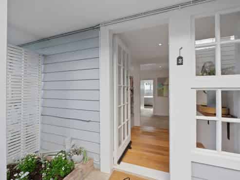 3/15A Kerr Street, Devonport