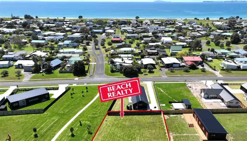  12 Riria Way, Matarangi
