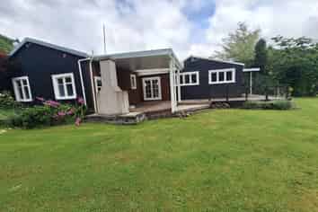 2761 Rawhitiroa Road, Eltham