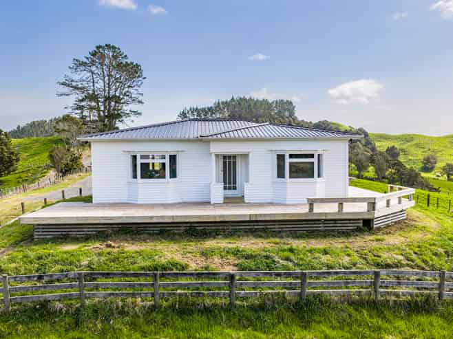162 Taylor Road, Waiotira