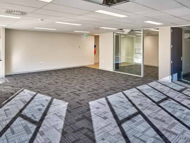 Refurbished office suite | 100% NBS