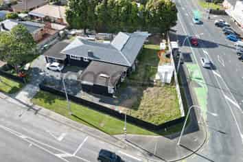 1215 Dominion Road, Mount Roskill