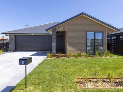 10 Tatahi Street, Wharewaka