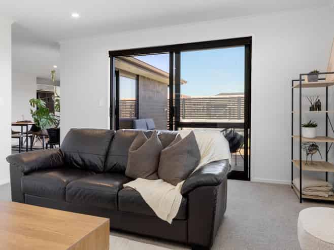 10 Tatahi Street, Wharewaka