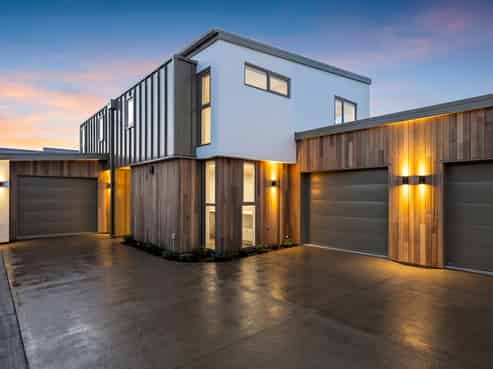 1-4/39 Antigua Street, Addington