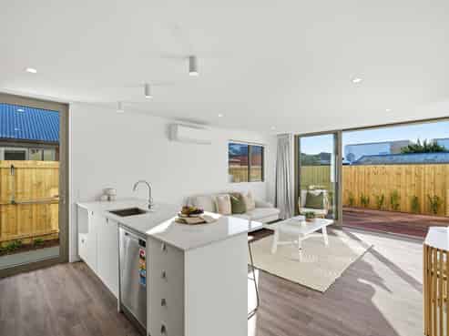 1-4/39 Antigua Street, Addington