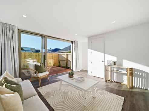 1-4/39 Antigua Street, Addington
