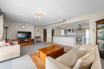 24 Pah Road, Cockle Bay