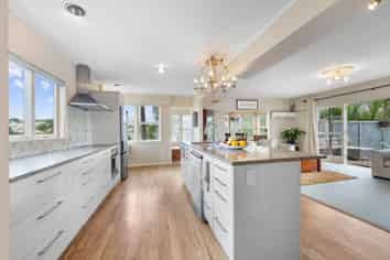 24 Pah Road, Cockle Bay